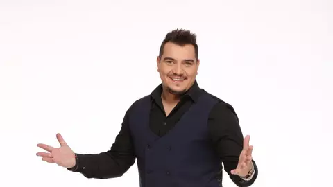 Bursucu revine la Kanal D, după ce matinalul pe care îl prezenta a fost scos de pe post: „Surprizele se vor ține lanț”