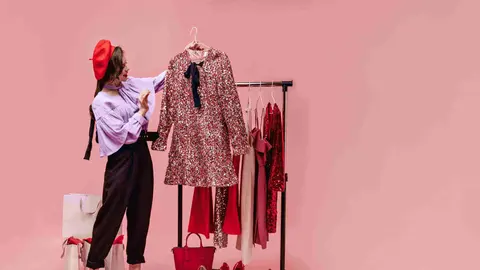 Garderoba capsulă a unei fashioniste: ce este și cum ne-o putem crea?