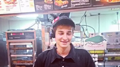 Povestea lui Sebastian Ghiorghiu, tânărul român care a lucrat la fast-food și a devenit milionar în America