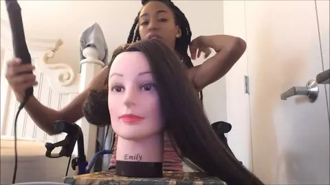 Manechine cu păr: investiție valoroasă pentru hairstyliști, saloane și școli de coafură