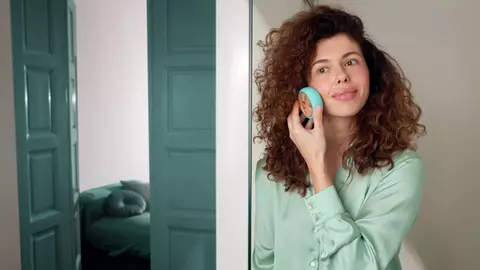 FOREO îți asigură un tratament de spa în doar 6 minute 