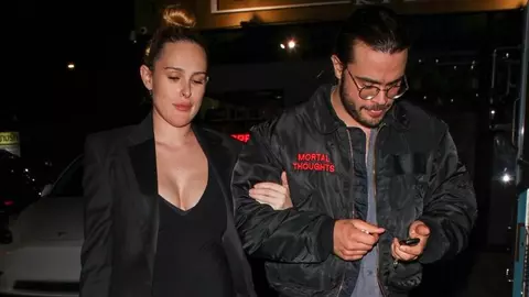 Rumer Willis, imagini inedite cu burtica de graviduță la vedere