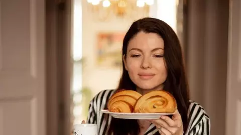 Anca Lungu are emisiune la TV după o pauză de cinci ani. Cu ce post a semnat: „Vă invit să călătoriți alături de mine”