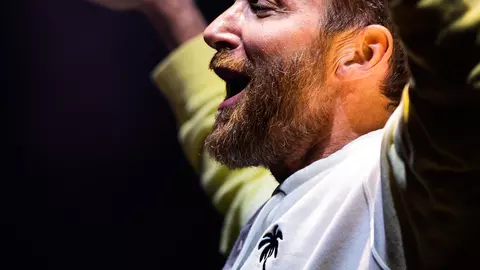 David Guetta aduce în 2023 o piesă din anii 90, în noua sa colaborare cu Anne-Marie & Coi Leray
