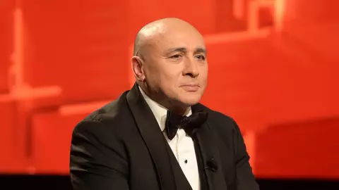 Aroganță pentru Marcel Pavel: „Am fost solicitat să cânt la o nuntă sârbească, mi-au trimis elicopter”