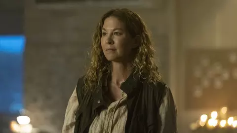 Actrița Jenna Elfman, confesiuni despre rolul ei din serialul „Fear the Walking Dead”