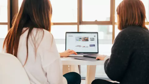 Sondaj eJobs: 44,5% dintre angajații participanți își suplimentează veniturile lunare printr-un al doilea job. 3 din 10 lucrează, simultan, de luni până vineri, în două părți. Pentru cei mai mulți, al doilea job generează o creștere a veniturilor lunare de 20% - 30%