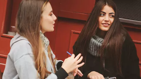 Semnele unei prietenii toxice care îți va face mai mult rău decât bine