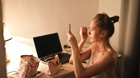 5 metode prin care poți avea un make-up rapid și de invidiat