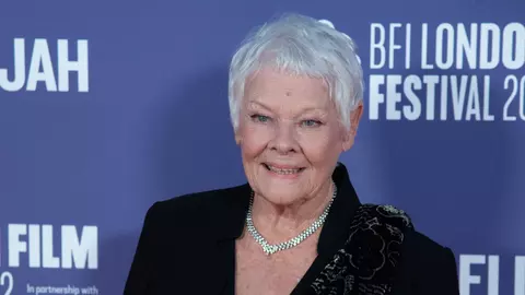 Judi Dench nu mai vede și se descurcă greu pe platoul de filmare. Drama neștiută a celebrei actrițe