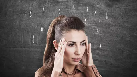 Ești meteodependentă dacă te dor articulațiile când se strică vremea