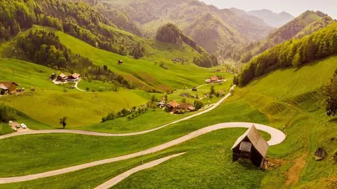 O analiză comparativă între viața din mediul urban și cea din mediul rural