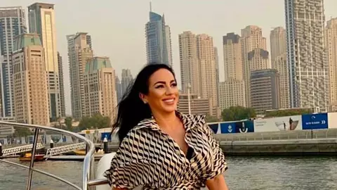 Succes pentru Rocsana Marcu, care a agent imobiliar în Dubai! Ce comision a primit după ce a vândut „o vilă în cer”