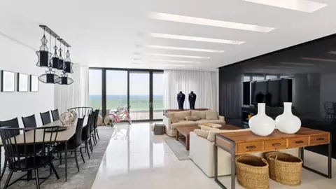Lux la superlativ și vederi de vis. Așa arată un penthouse de nota zece din Mamaia