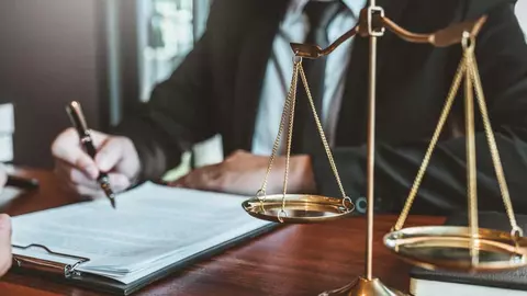 Caracteristicile cheie ale unui avocat bun de dreptul muncii din Timișoara