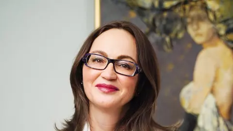 Dr. Daniela Cățănaș: Liftingul cu fire APTOS - o soluție pentru întinerire cu până la 10 ani!