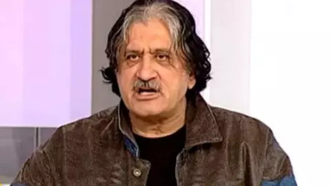 Jean Paler, internat pentru a cincea oară în spital din cauza problemelor de sănătate: „Nu mă pot ține pe picioare. Stau câteva minute și cad”