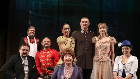 MICUL INFERN de Mircea Ştefănescu se joacă de 10 ani cu mare succes pe scenele TNB!