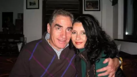 Ce a spus Silvia Chifiriuc, soția lui Petre Roman, în ziua în care Mioara Roman a fost înmormântată: „Eu nu am nicio legătură”