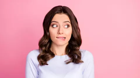 Cu eleganță prin situațiile delicate: 5 probleme pe care le poți aborda cu încredere