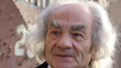 Dr. Leon Dănăilă a lansat o carte care conține secretele longevității creierului