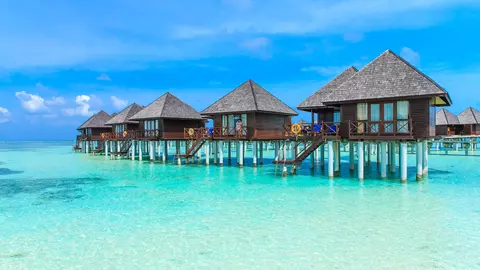 Ce pun românii sub brad: vacanțe exotice în Zanzibar, Maldive și Kenya printre preferate
