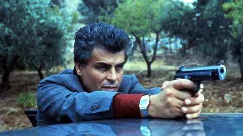 Cum arată astăzi actorii din "Caracatița", serialul care i-a ținut cu sufletul la gură pe români