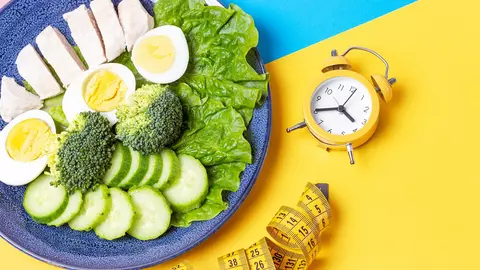 Dieta care imită postul ajută la pierderea rapidă a kilogramelor și crește speranța de viață