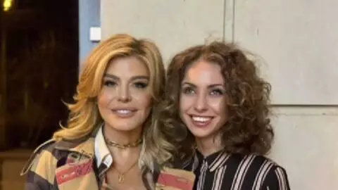 Gestul făcut de Loredana Groza pentru o tânără nevăzătoare: „Petra vede viața așa cum mulți dintre noi nu reușesc să o vadă!”