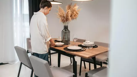 Cum poți să-ți alegi masa de dining potrivită, atât pentru tine, cât și pentru familia ta, în funcție de nevoile zilnice