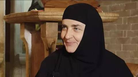 Detoxifierea sufletului în Postul Paștelui. Maica stareță Antonia spune: „Uneori, cu un cuvânt, sau cu o privire, putem să-l distrugem pe cel de lângă noi”