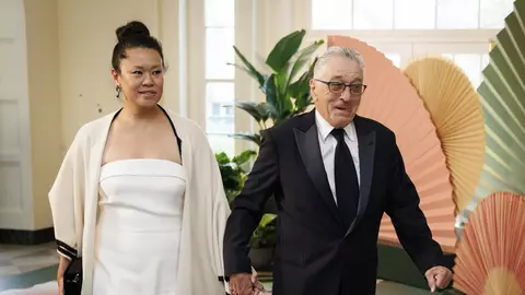Robert De Niro, apariție surprinzătoare alături de iubita lui în vârstă de 45 de ani. Actorul împlinește 81 de ani în august