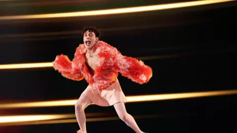 Dezastrul de la Eurovision 2024: huiduieli ascunse de ovații, unghii vopsite în culorile steagului Palestinei și spargerea trofeului