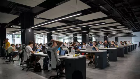 Piața muncii, după primele 6 luni: peste 150.000 de joburi noi și 5,3 milioane de aplicări. Angajatorii din retail, servicii și call – center / BPO au venit cu cele mai multe oferte pentru candidați