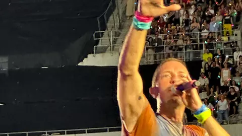 Decizie neașteptată a celor de la Coldplay: moment stânjenitor pentru Chris Martin