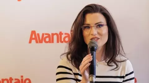 Editorial: Aliniamente, predicții, cultura contemporană și Na Janau