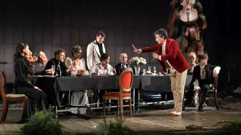 Un spectacol captivant, ”Părinți și copii” închide stagiunea pe scena mare a TNB