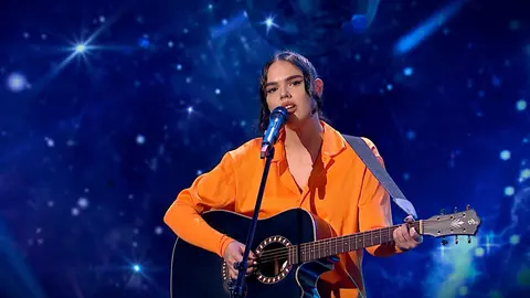 Ce s-a întâmplat cu Villia, după ce s-a terminat „Românii au talent”. Primise Golden Buzz de la Smiley și Pavel Bartoș