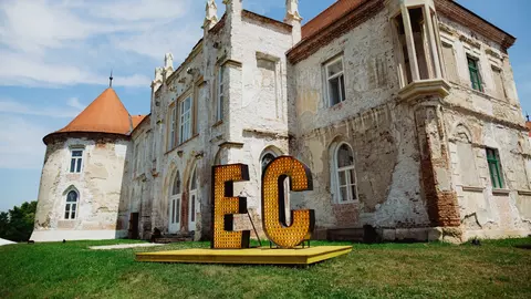 Începe Electric Castle 2024!