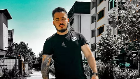 Transformarea lui Adrian Țuțu, primul câștigător Românii au talent. „Am reușit să construiesc propriul studio”