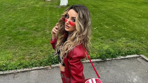 Cum a fost fotografiată fiica lui Cătălin Crișan alături de iubitul ei, în Turcia. Daria are 24 de ani