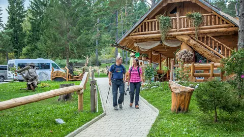 Amenajarea casei de vacanță: soluții practice și ecologice