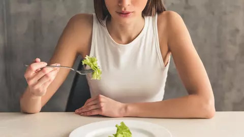 Dietele cu efect yoyo: încetinesc metabolismul și reduc masa musculară
