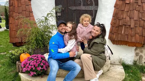Cum și-a salvat Adrian Nartea căsnicia. El și Alina au fost în prag de divorț. „Sunt perioade și perioade în care lucrurile nu merg ca pe roze”