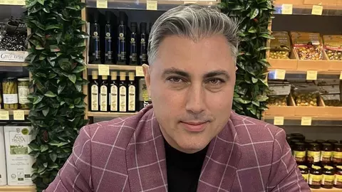 Alexandru Ciucu, afectat de divorțul de Alina Sorescu, mama fetelor sale. „Am slăbit foarte mult. Timp de două luni nu am pus aproape nimic în gură”
