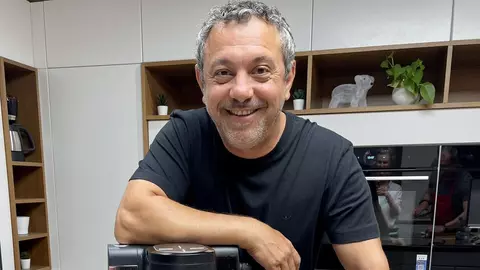 Cum arată curtea casei în care locuiește Sorin Bontea de la MasterChef. „Abia aștept să strâng recolta”