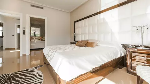 Redecorarea dormitorului cu top 3 lenjerii de pat de sezon