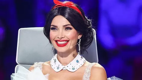 Cum arată Alina Pușcaș după o nouă intervenție la nivelul feței. „A afectat suprafața pielii, dar sunt bine”