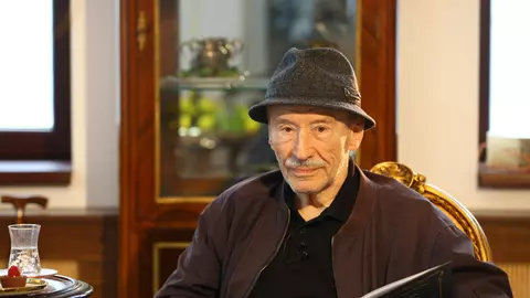 Victor Rebengiuc, în rolul povestitorului din filmul „Levintza - O REVOLUTZIE altfel”, cu prilejul celebrării a 35 ani de la Revoluția Română