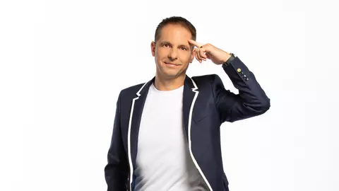 Dan Negru le dă peste nas televiziunilor care-i copiază emisiunea „Jocul cuvintelor” de la Kanal D: „Originalitatea e greu de găsit”